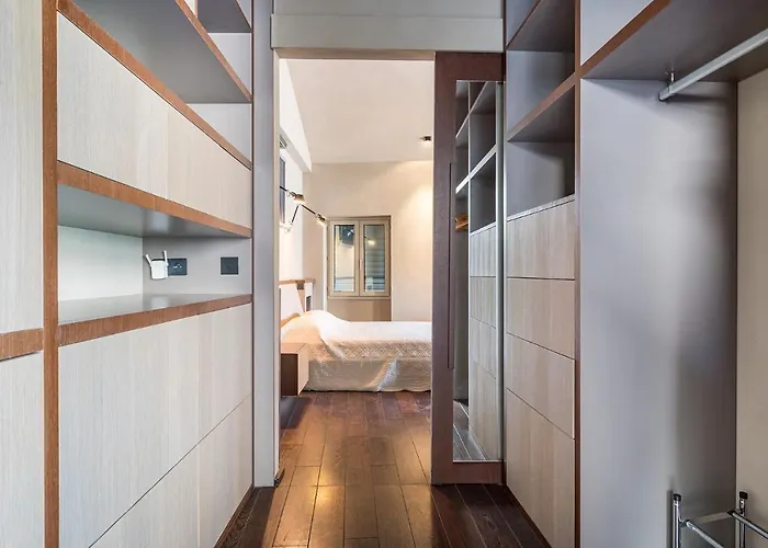 La Loge De Mer, Lodge Urbain