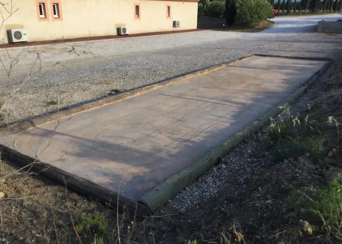 Perpignan Dans Oliveraie Tres Beau Gite 11 Pers